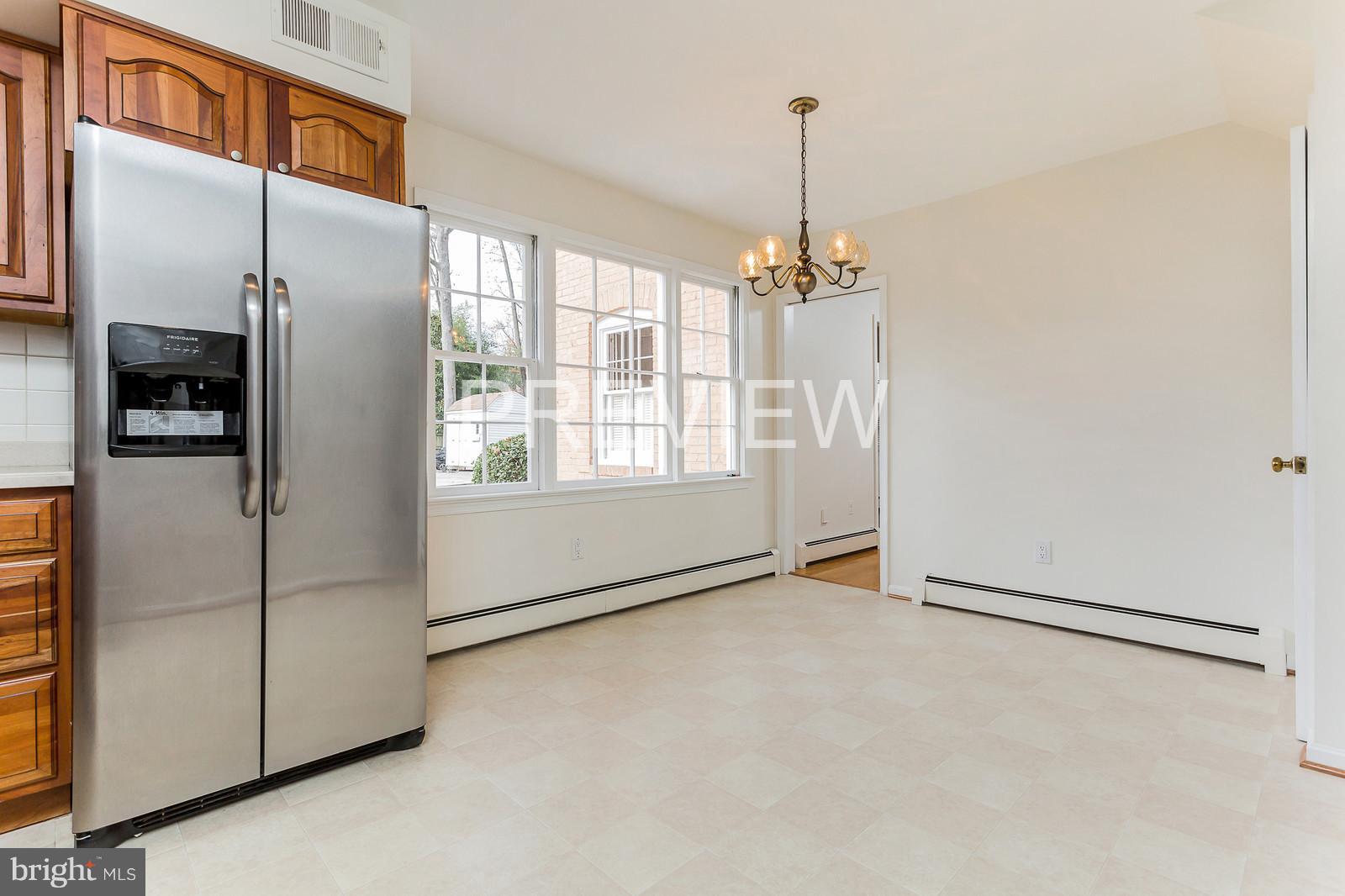 3901 Rive Drive Alexandria, VA 22309 - Photo 10 of 25 Kitchen
