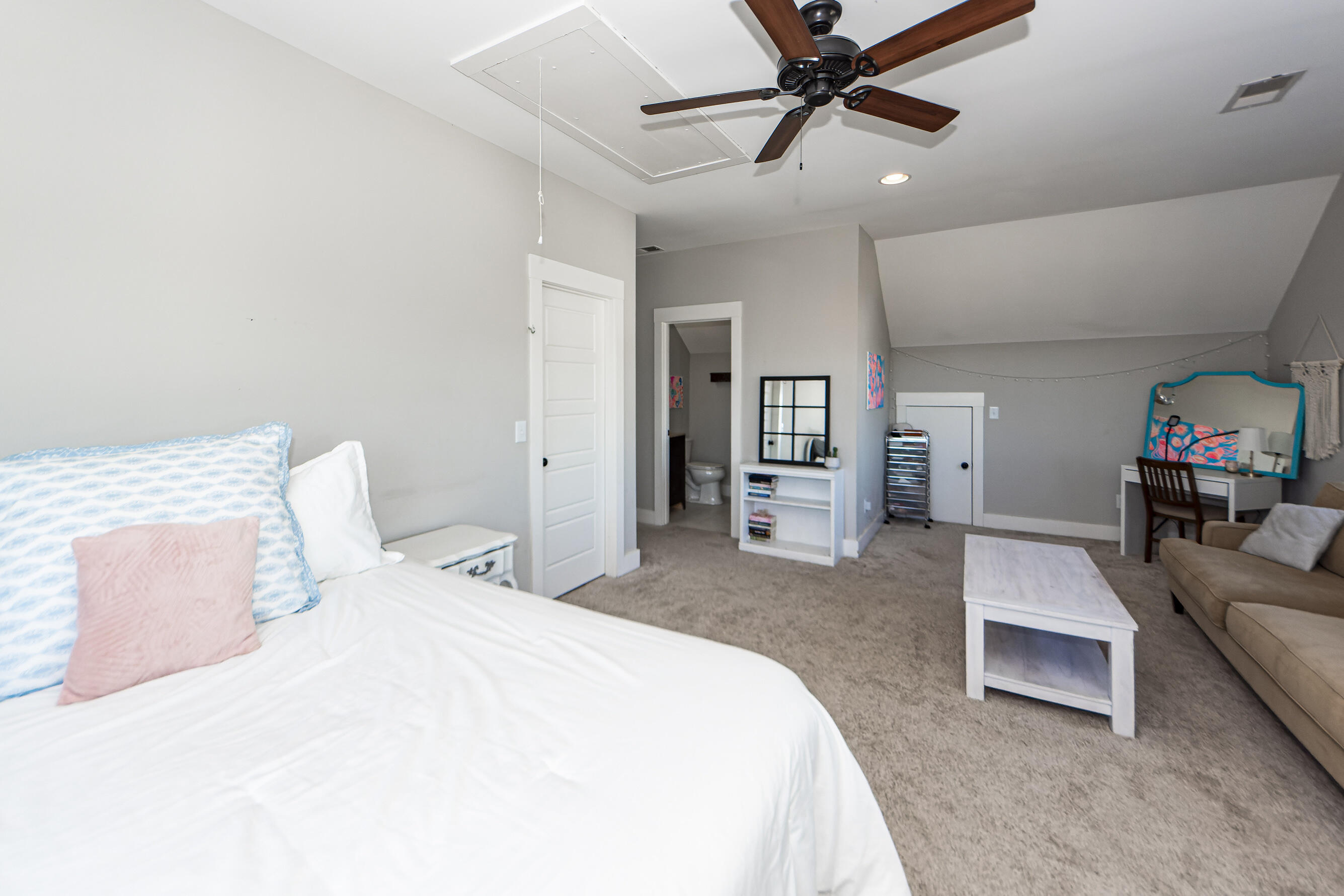 1470 Lieben Road Mount Pleasant, SC 29466 - Photo 36 of 65 54