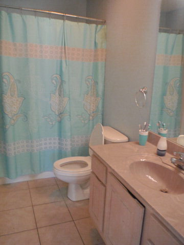 10611 County Road 95 Elberta, AL 36530 - Photo 11 of 19 Bathroom