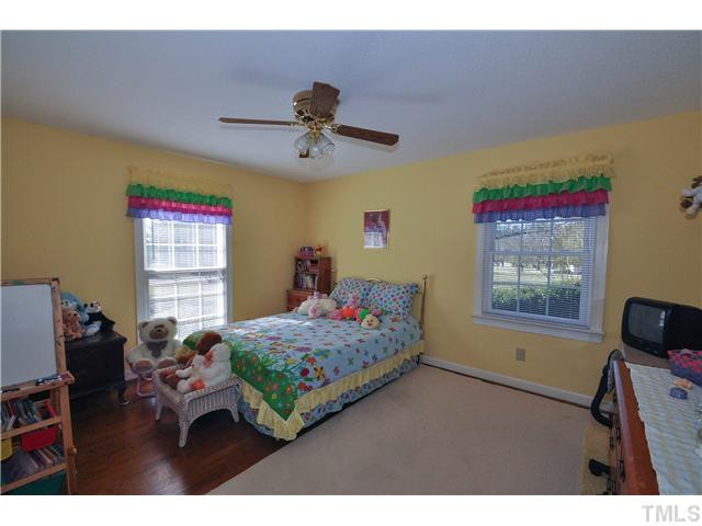 5109 Castlebrook Drive Raleigh, NC 27604 - Photo 13 of 24 Photo 13
