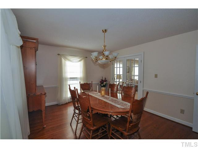 5109 Castlebrook Drive Raleigh, NC 27604 - Photo 4 of 24 Photo 4