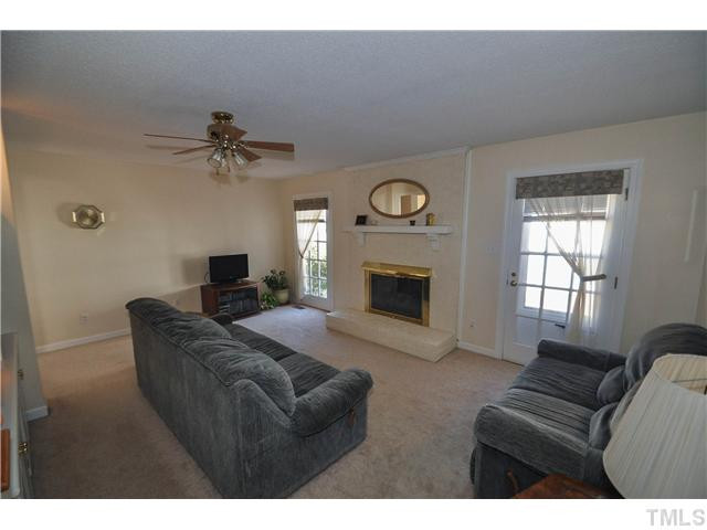5109 Castlebrook Drive Raleigh, NC 27604 - Photo 5 of 24 Photo 5