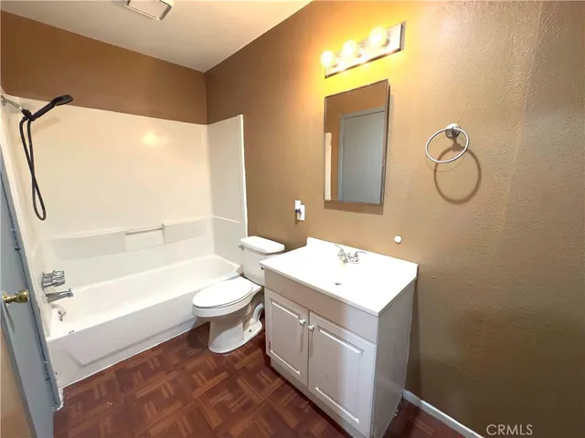 $1,650 | 202 East Jackson Street, Unit B, Rialto, CA 92376