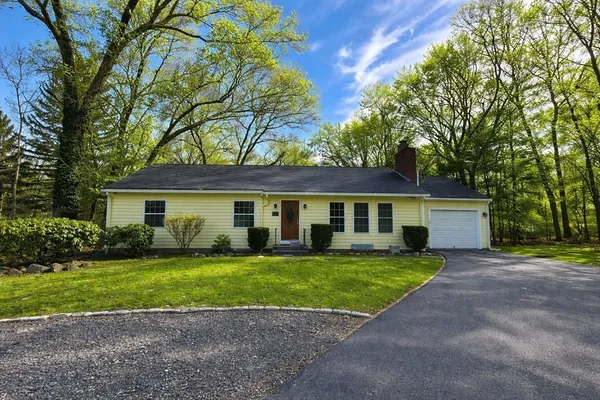 $3,500 | 75 Marlboro Road, Southborough, MA 01772