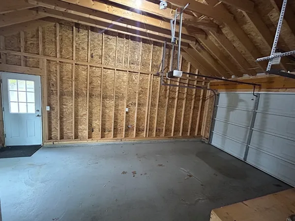 $3,500 | 75 Marlboro Road, Southborough, MA 01772