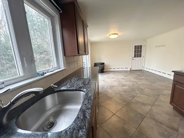 $3,500 | 75 Marlboro Road, Southborough, MA 01772