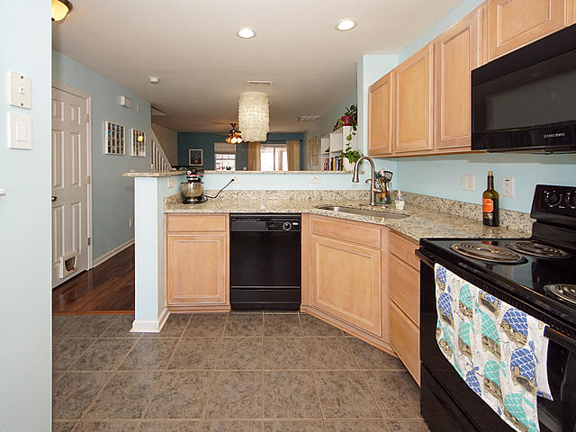 419 Doane Way Wando, SC 29492 - Photo 6 of 28 07 (1)
