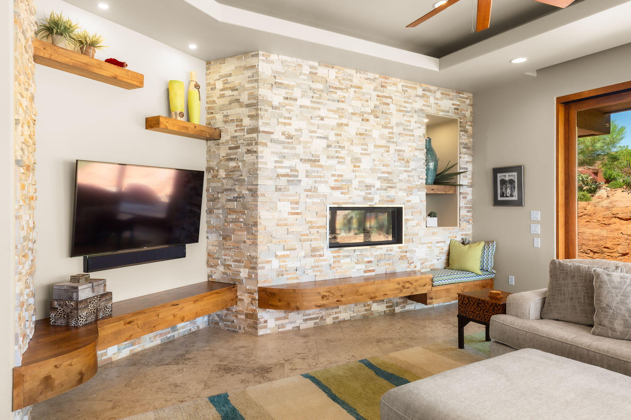 2410 Entrada Trail, Unit 3 St. George, UT 84770 - Photo 21 of 53 Great Room 5th View