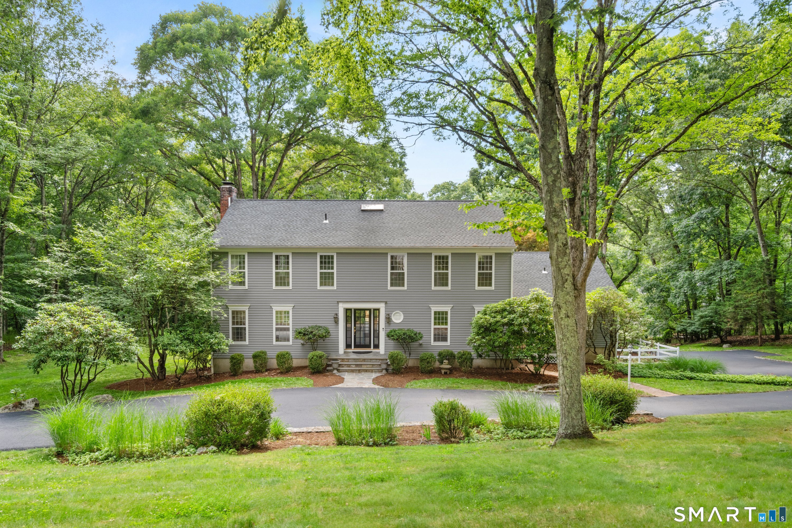 32 Silver Ridge Common Weston, CT 06883 - Photo 9 of 14