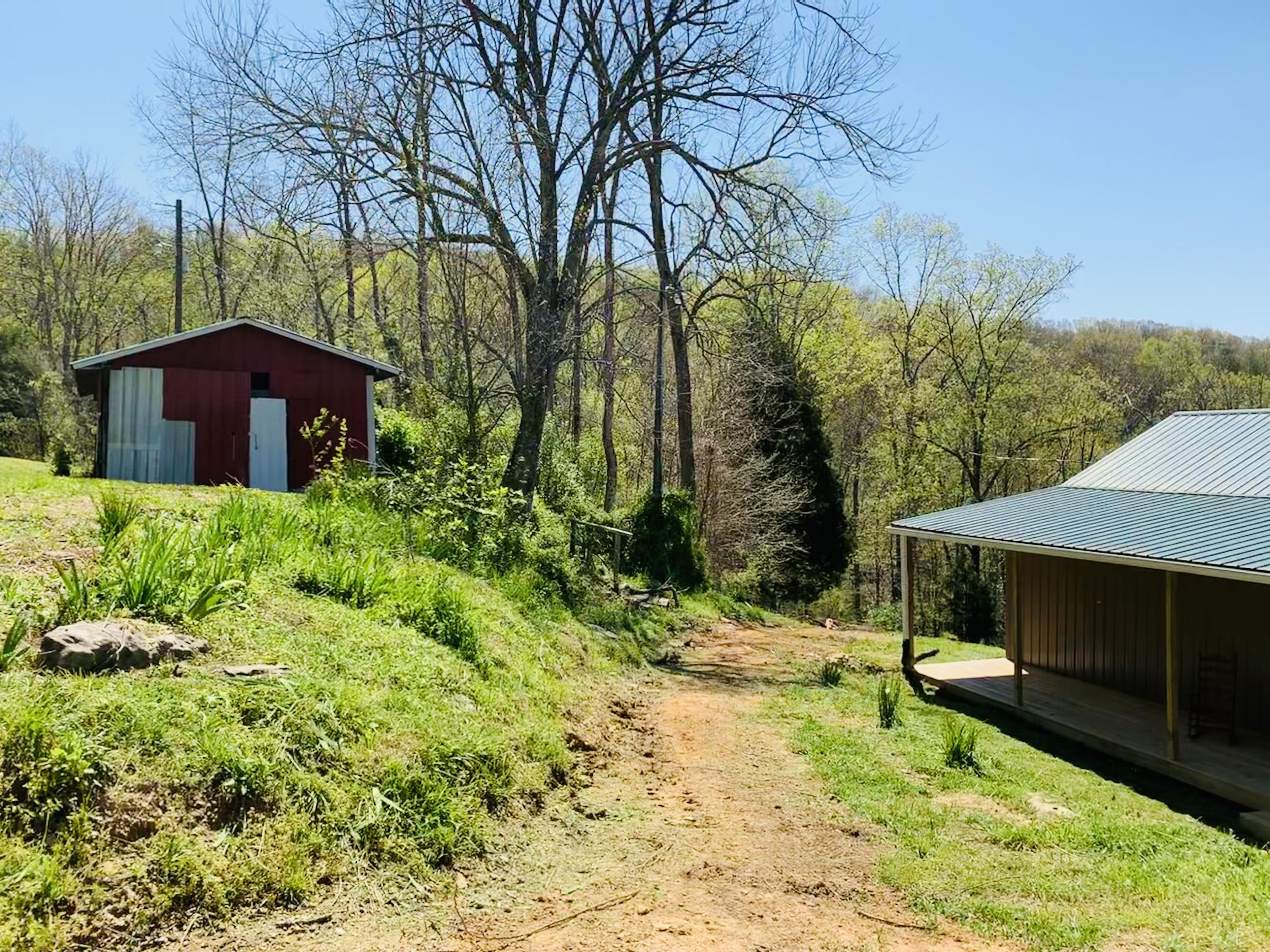 1125 Harmon Road Somerset, KY 42501 - Photo 5 of 37 D496E716-B3CB-4738-94AF-9628591E544D<|>P