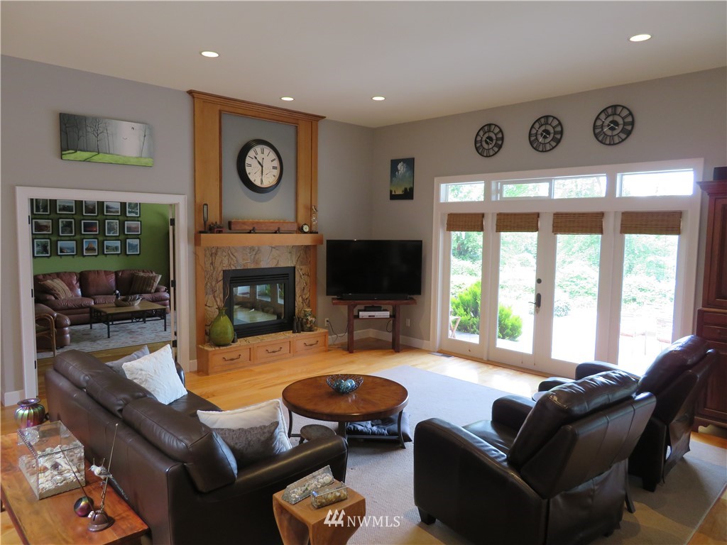 6070 Wahl Road Freeland, WA 98249 - Photo 15 of 25