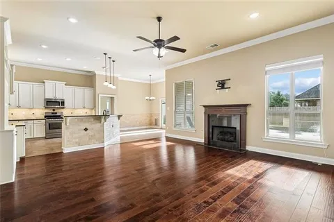 $435,000 | 1464 Dominic Drive, Covington, LA 70435