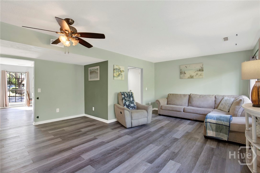 912 Pineland Avenue, Unit 3 Hinesville, GA 31313 - Photo 19 of 38