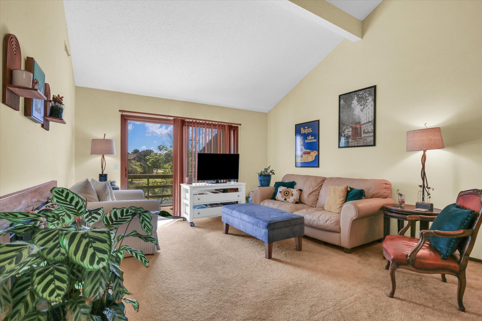 2108 Sunview Drive, Unit 2108 Champaign, IL 61821 - Photo 11 of 31