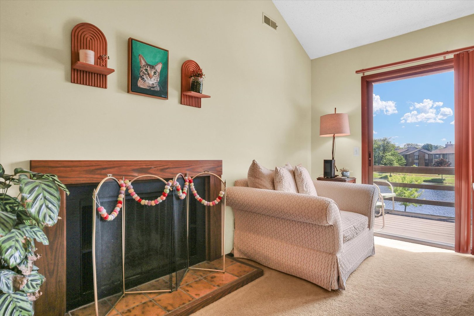2108 Sunview Drive, Unit 2108 Champaign, IL 61821 - Photo 19 of 31
