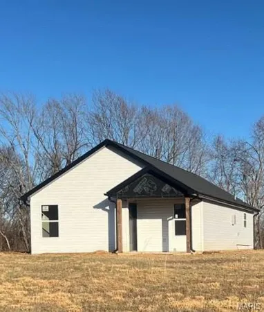 $215,000 | 881 Scott Street, Scott City, MO 63780