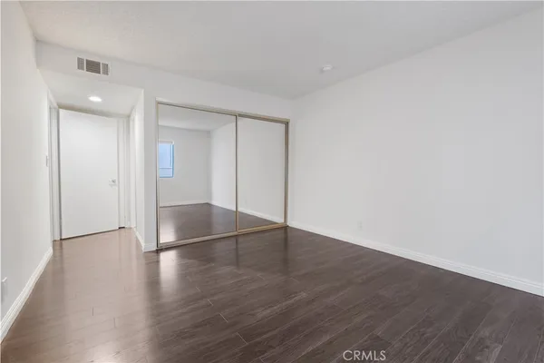 $2,950 | 433 South Manhattan Place, Unit 209, Los Angeles, CA 90020