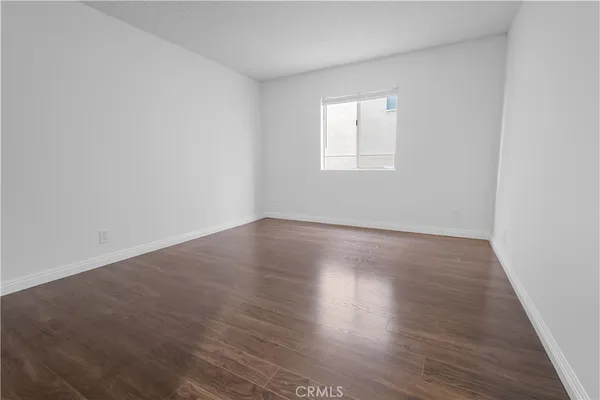 $2,950 | 433 South Manhattan Place, Unit 209, Los Angeles, CA 90020