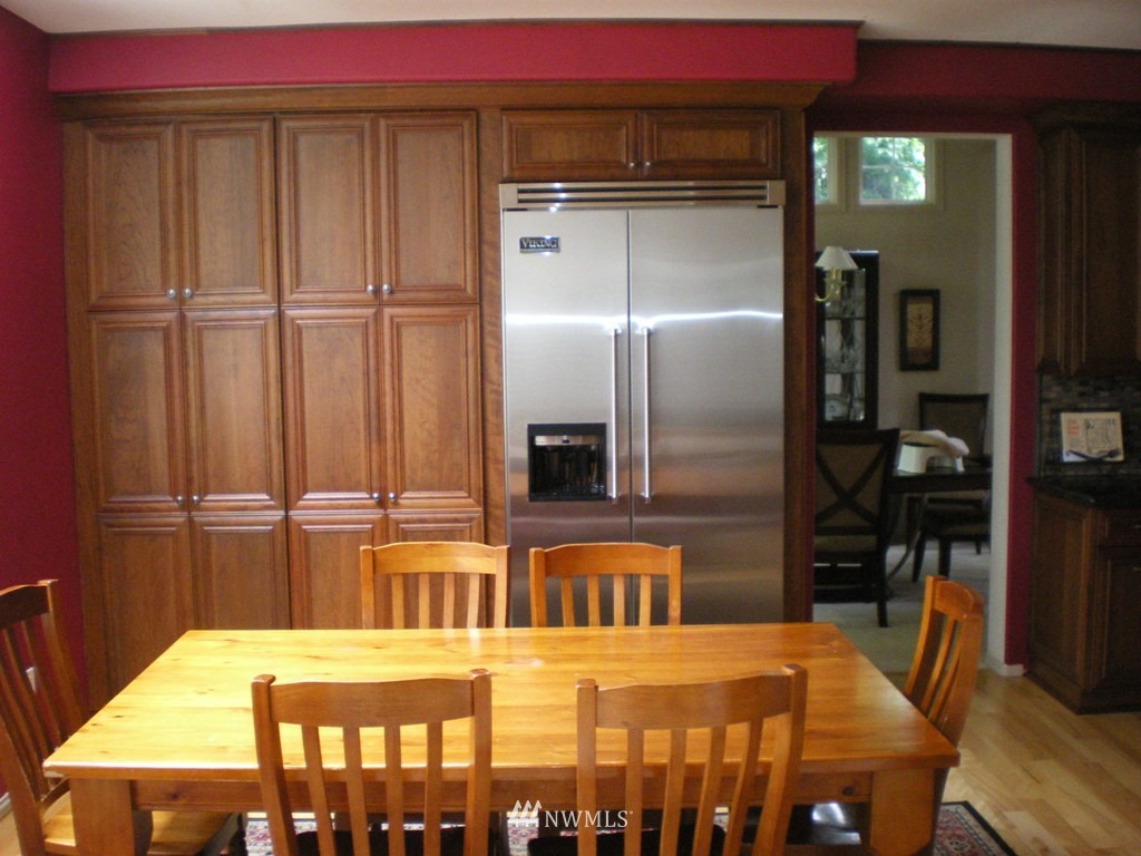 8806 Northeast 198th Street Bothell, WA 98011 - Photo 5 of 10 Gallery Image 5