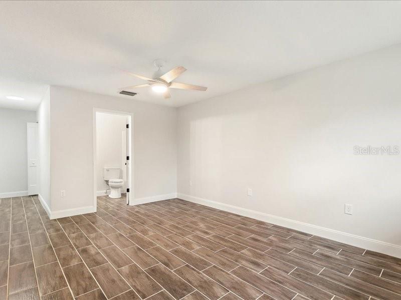 1941 Settlement Road, Unit 11 Venice, FL 34285 - Photo 17 of 39 a view of an empty room