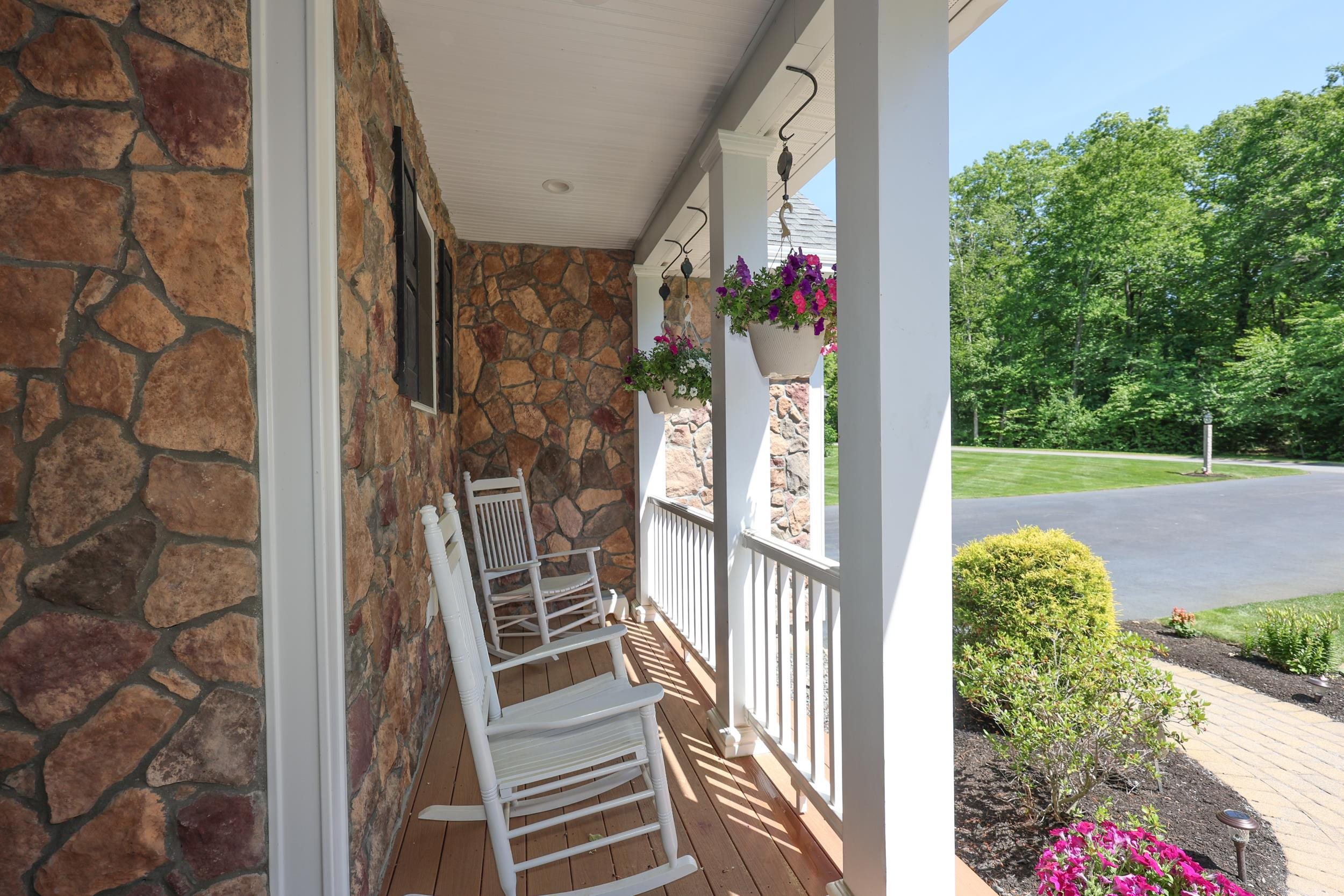 145 Clement Road Pelham, NH 03076 - Photo 36 of 46