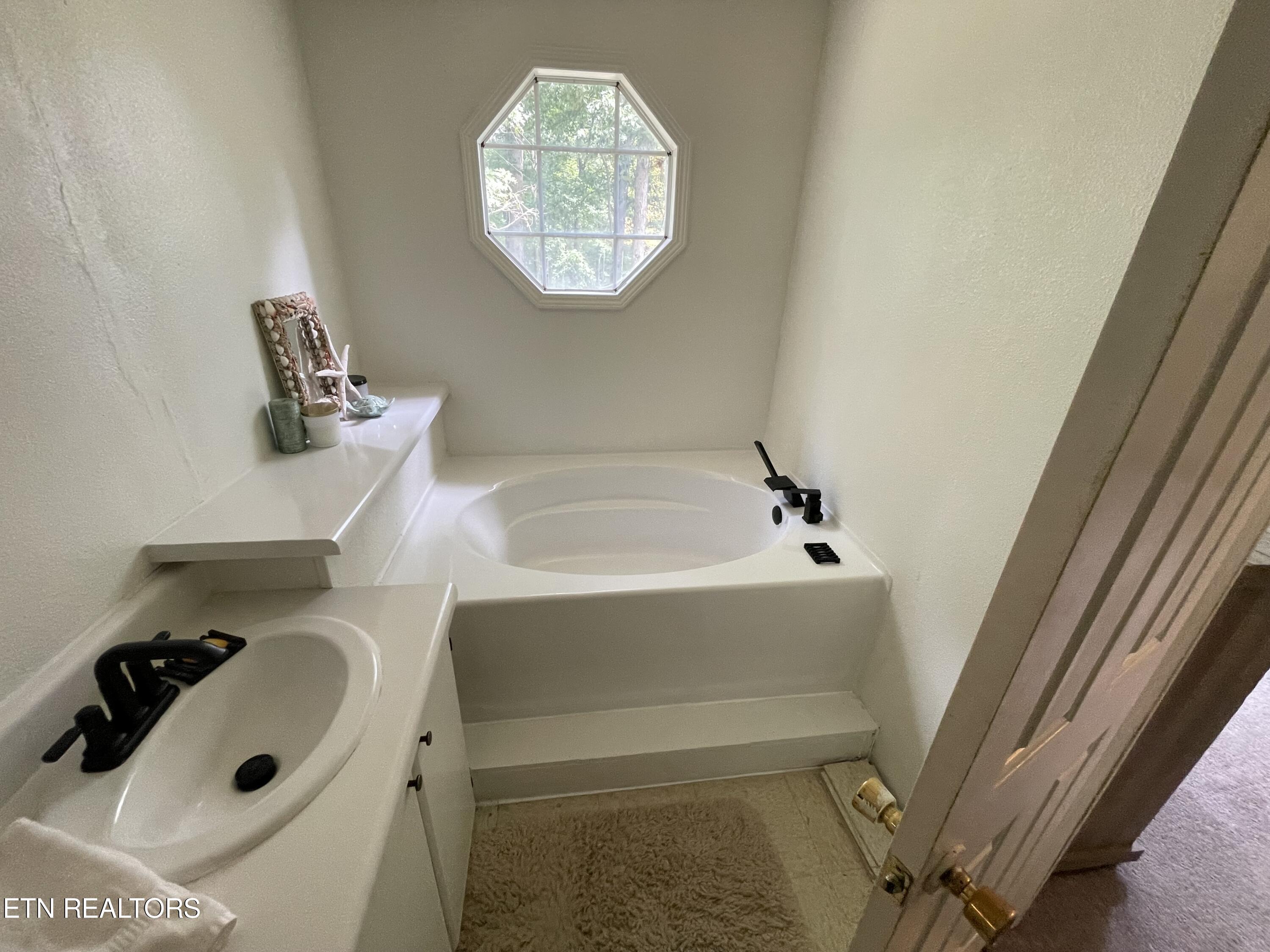 1162 Never Fail Road Sparta, TN 38583 - Photo 13 of 20 Master Bath 2