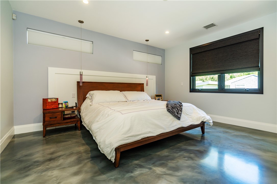 480 Ives Road Warwick, RI 02818 - Photo 31 of 49