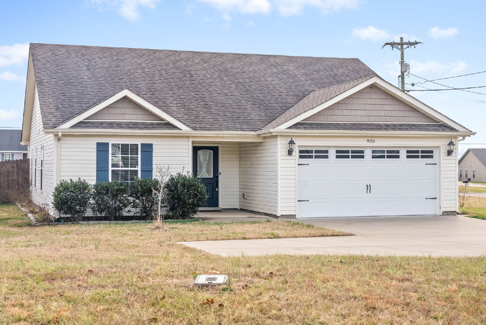 935 Hugh Hunter Road Oak Grove, KY 42262 - Photo 2 of 26