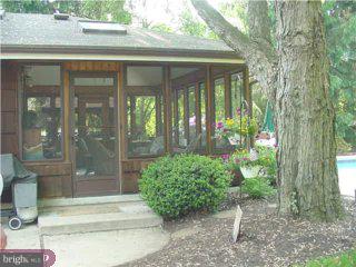 25 Sheffield Road East Windsor, NJ 08520 - Photo 2 of 6 Gallery Image 2