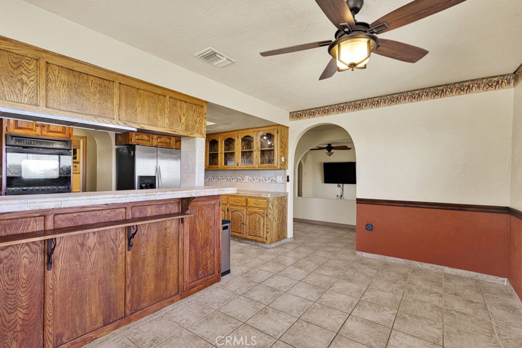 9072 Green Road Pinon Hills, CA 92372 - Photo 17 of 70