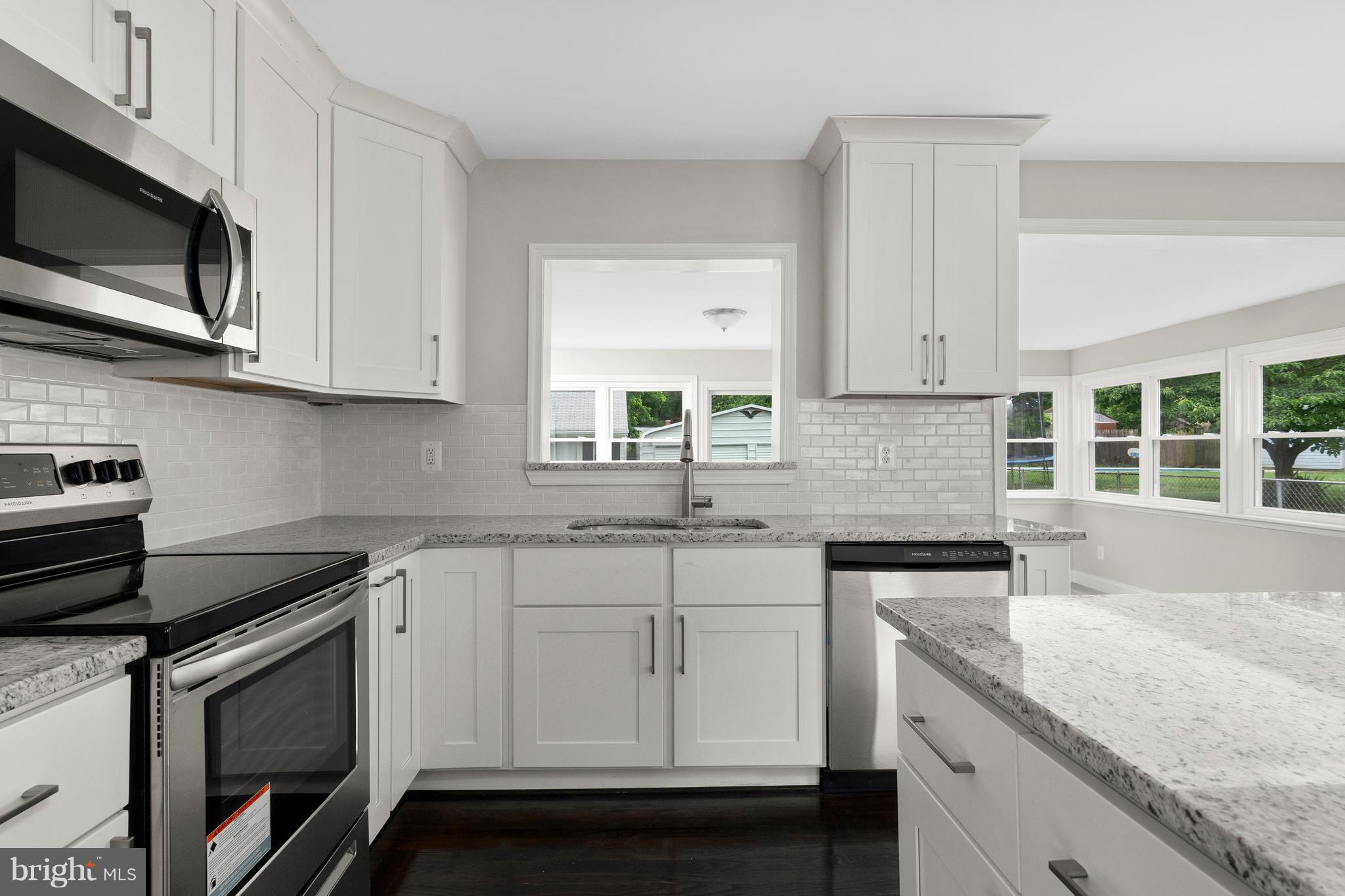8413 Lockwood Road Pasadena, MD 21122 - Photo 4 of 26 Kitchen