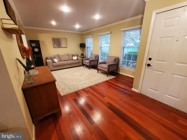 $4,478 | 6229 Gentle Lane, Alexandria, VA 22310