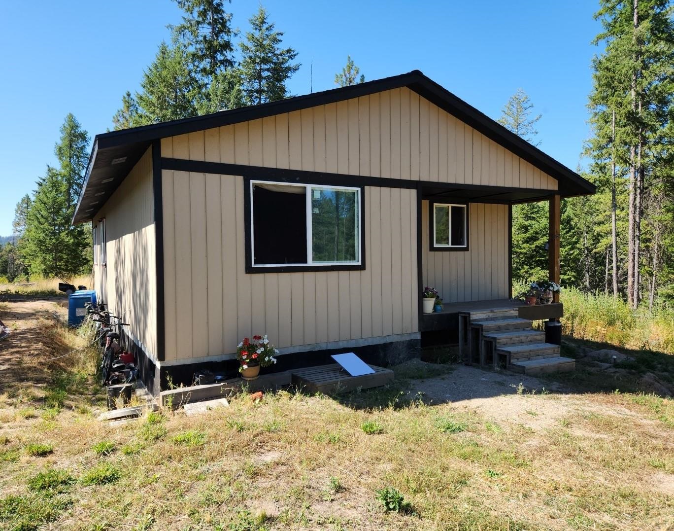 5249 Olinger Road Springdale, WA 99173 - Photo 3 of 22