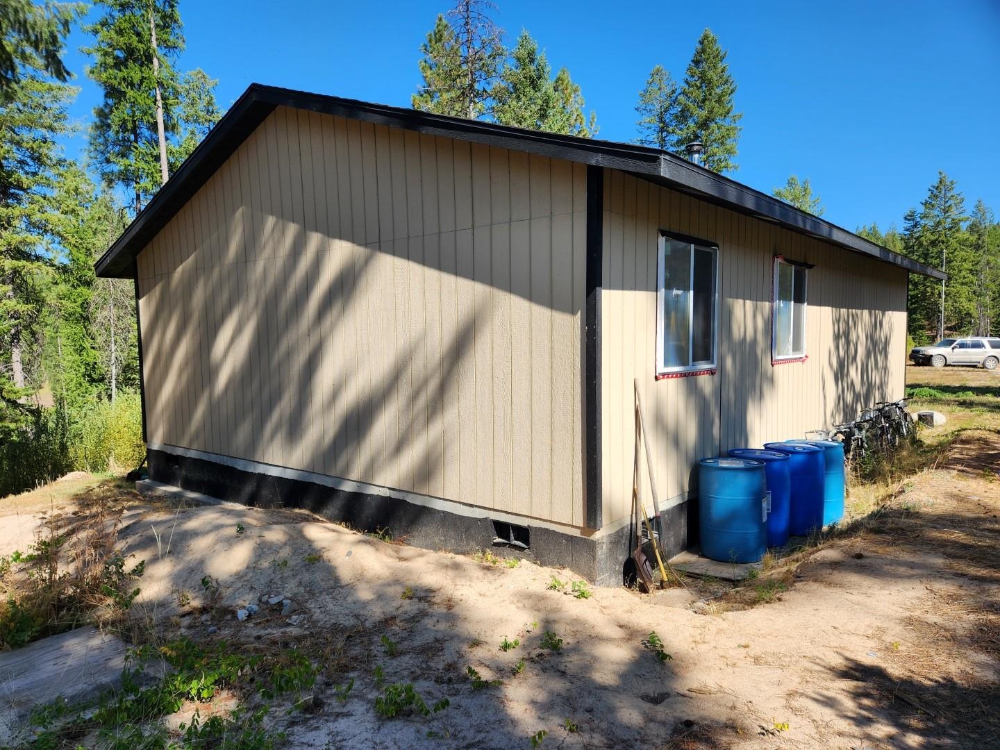5249 Olinger Road Springdale, WA 99173 - Photo 4 of 22