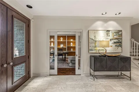 $2,100,000 | 2211 West 69th Terrace, Mission Hills, KS 66208