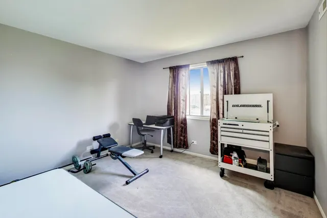 $218,500 | 111 West Brandon Court, Unit E24, Palatine, IL 60067