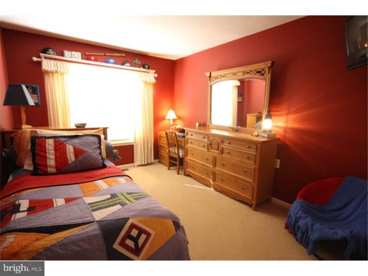 67 Windingbrook Road Bordentown, NJ 08505 - Photo 10 of 20 Bedroom 2