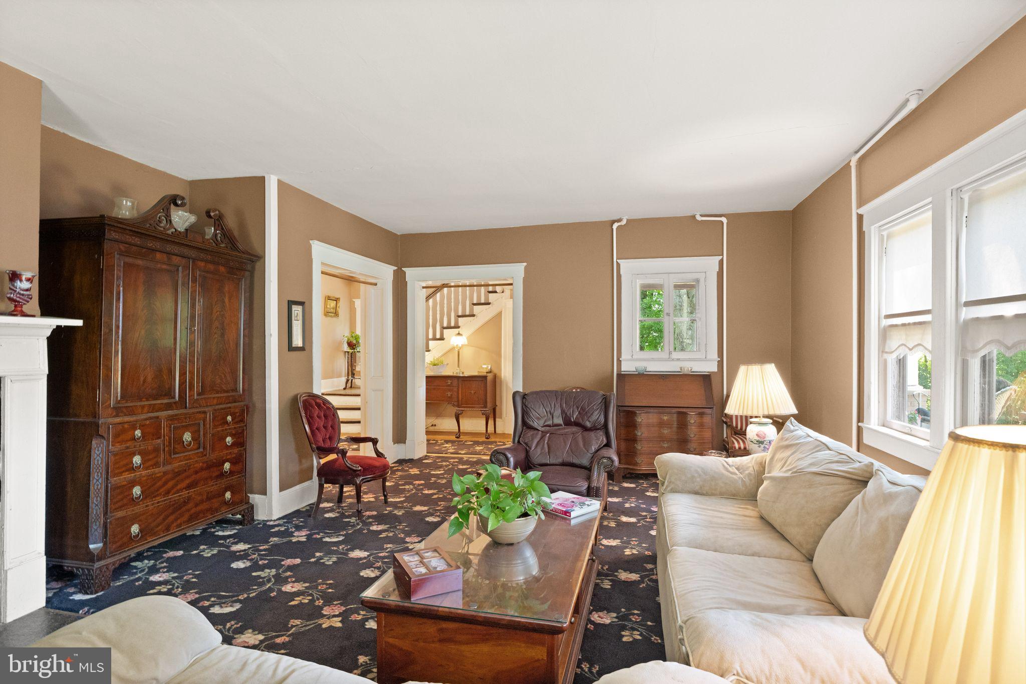 5102 Weston Road Warrenton, VA 20187 - Photo 15 of 65 Living room w/ ample natural light