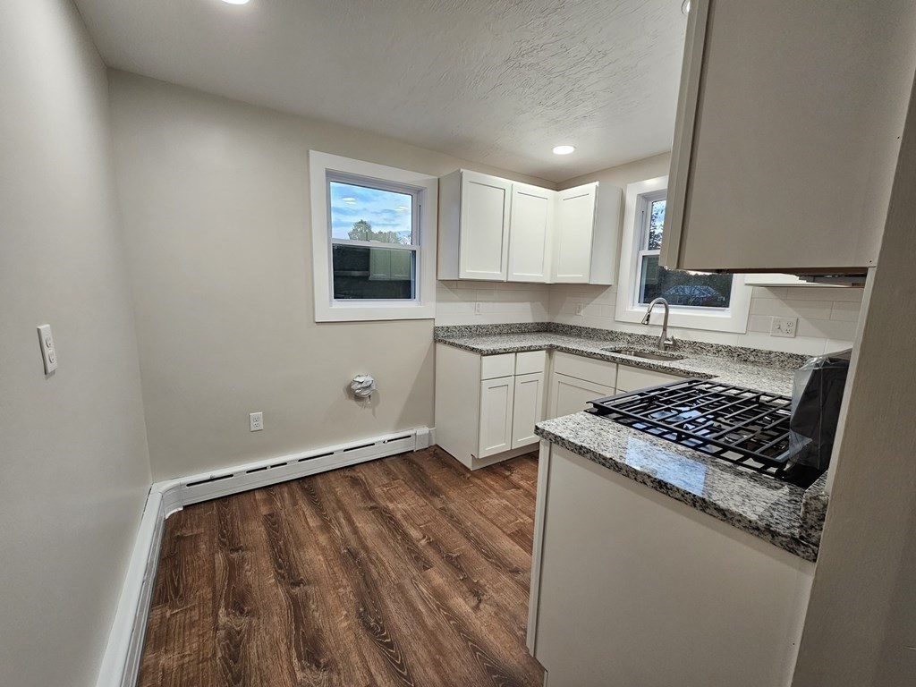 183 Sconticut Neck Road Fairhaven, MA 02719 - Photo 4 of 12 Gallery Image 4