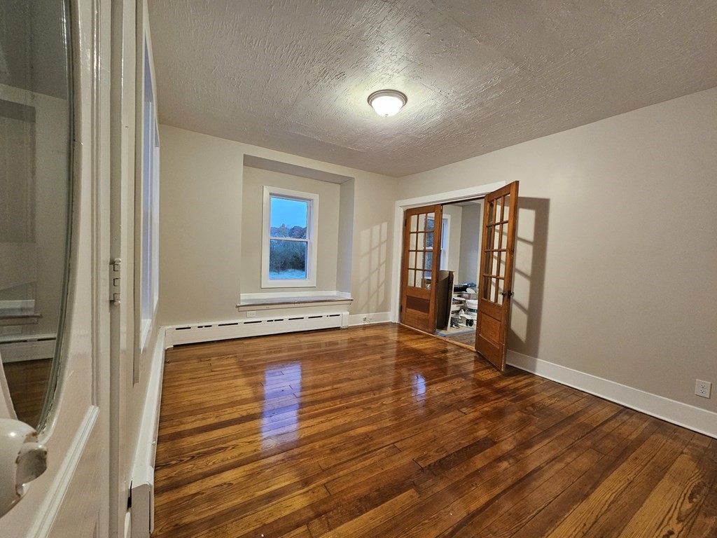183 Sconticut Neck Road Fairhaven, MA 02719 - Photo 8 of 12 Gallery Image 8