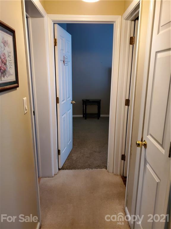 6526 McCoy Road Hickory, NC 28602 - Photo 20 of 31 Gallery Image 20