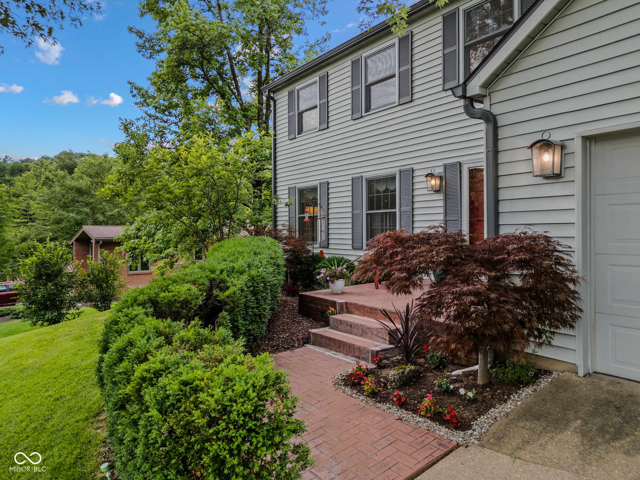 9956 West Raintree Drive North Columbus, IN 47201 - Photo 7 of 58