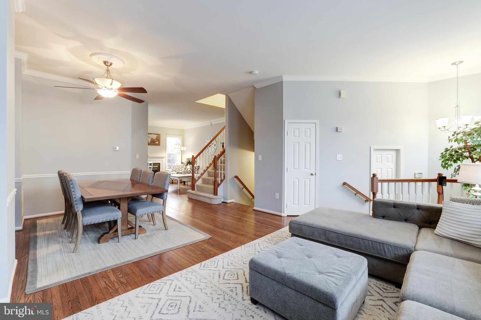 20704 Riptide Square Sterling, VA 20165 - Photo 8 of 47 Gallery Image 8