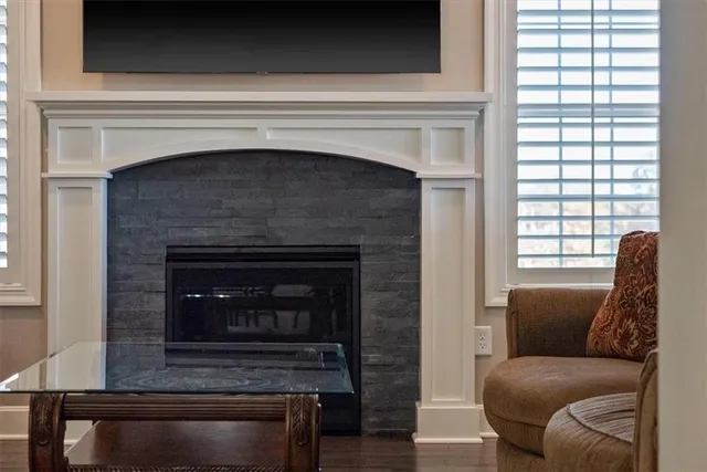 $335,000 | 15908 Fontana Street, Unit 240, Overland Park, KS 66085