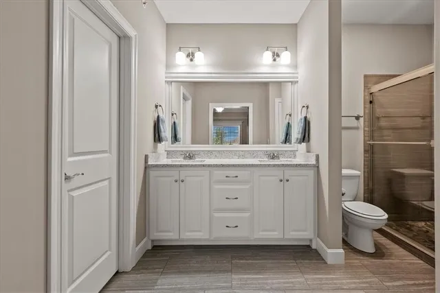 $335,000 | 15908 Fontana Street, Unit 240, Overland Park, KS 66085