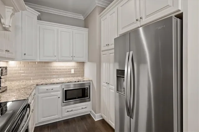 $335,000 | 15908 Fontana Street, Unit 240, Overland Park, KS 66085