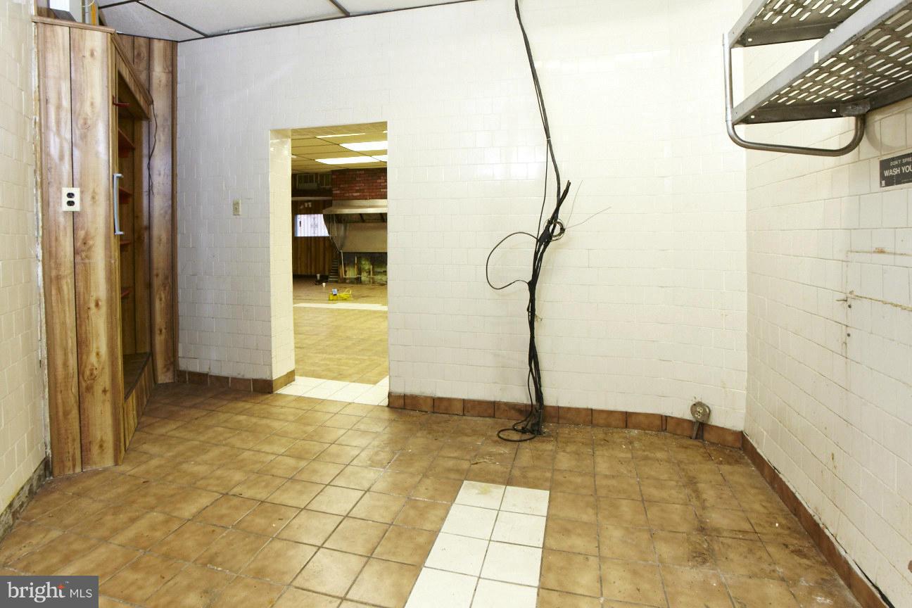 1108 Scott Street Baltimore, MD 21230 - Photo 10 of 26 Interior (General)