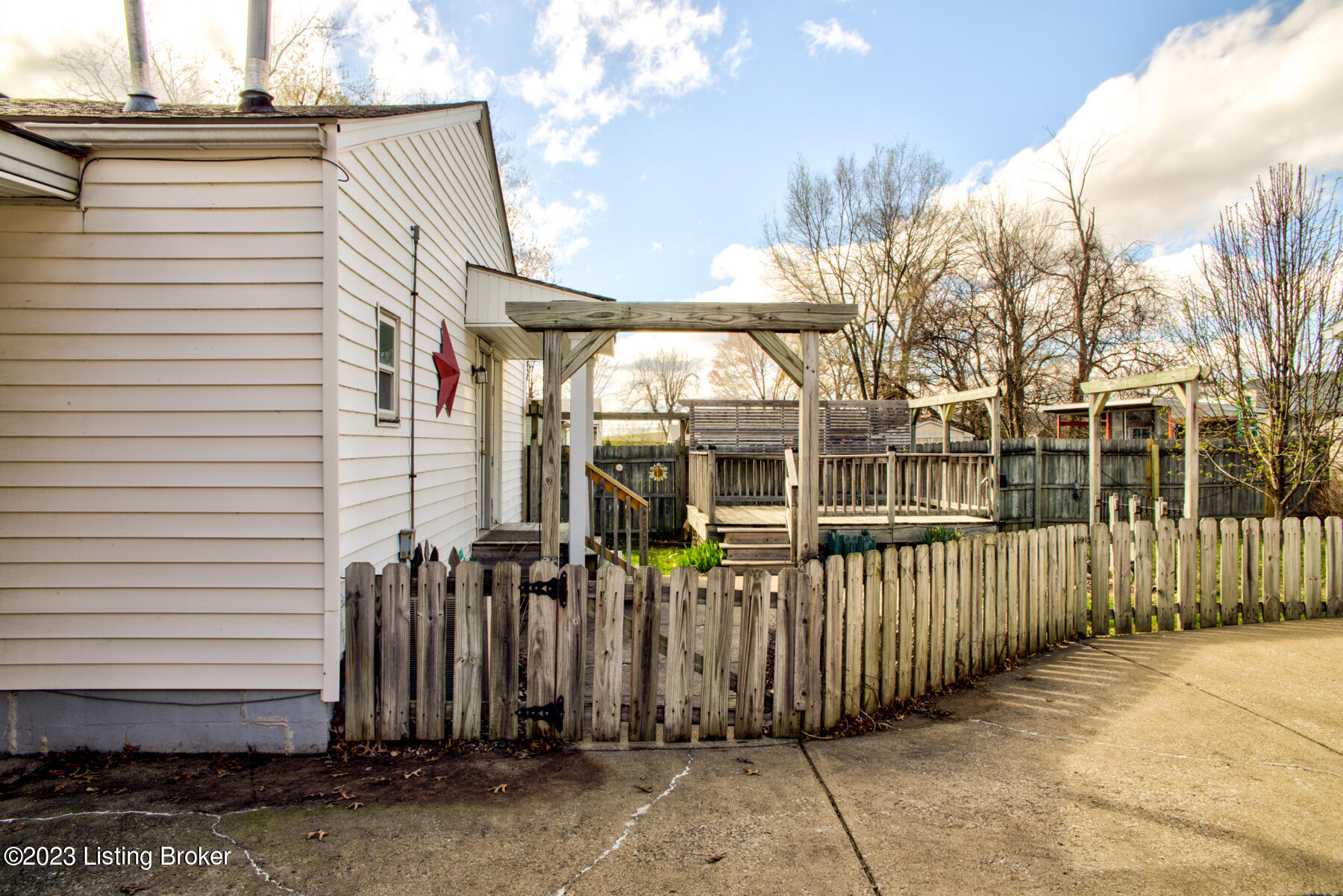 1017 Reeves Road Louisville, KY 40219 - Photo 19 of 29 GSP-1017_Reeves_Rd-20