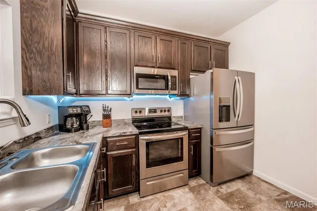 $410,000 | 2794 Red Maple Drive, Barnhart, MO 63012