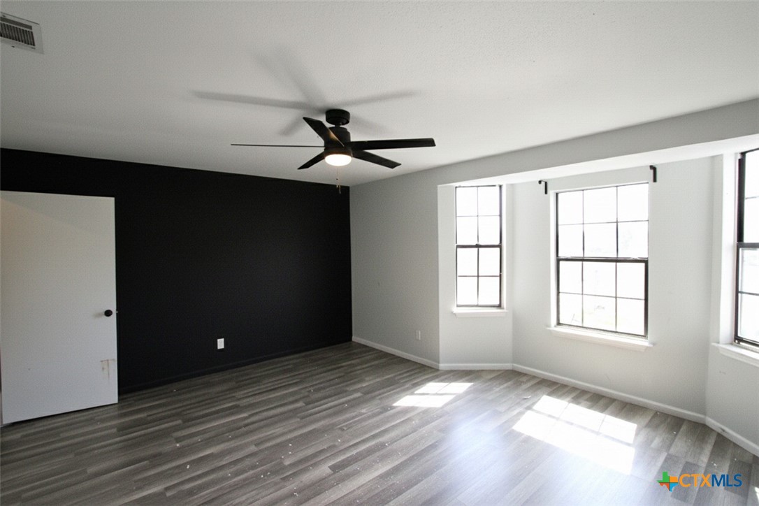 1010 Little Elm Loop Temple, TX 76501 - Photo 11 of 25